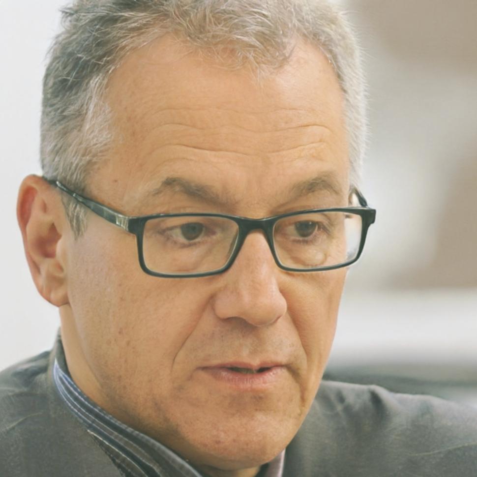Thomas Schneider, Spezialist für digitale Zahlungssysteme